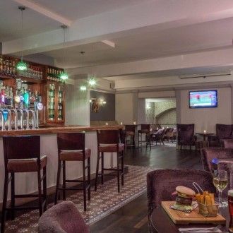 Bar  county arms birr custom cms-county-arms-hotel